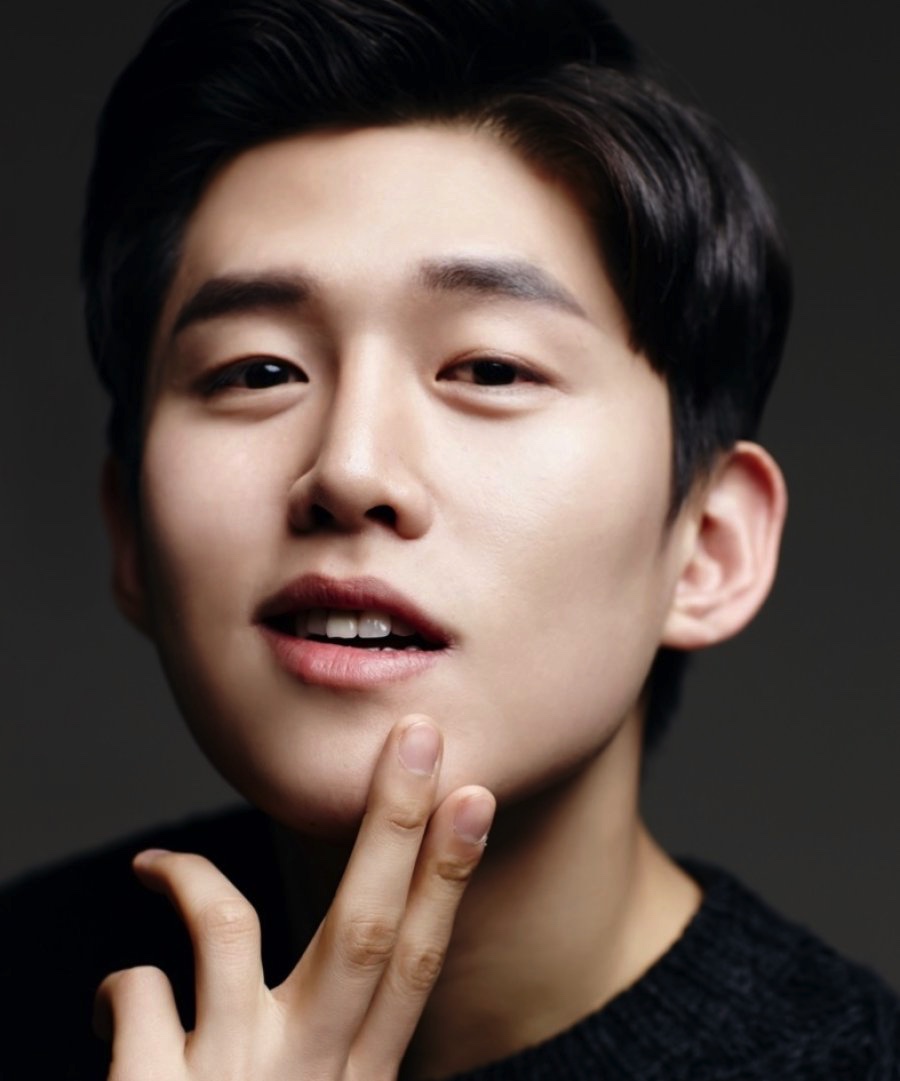 カン・チュンソンの画像